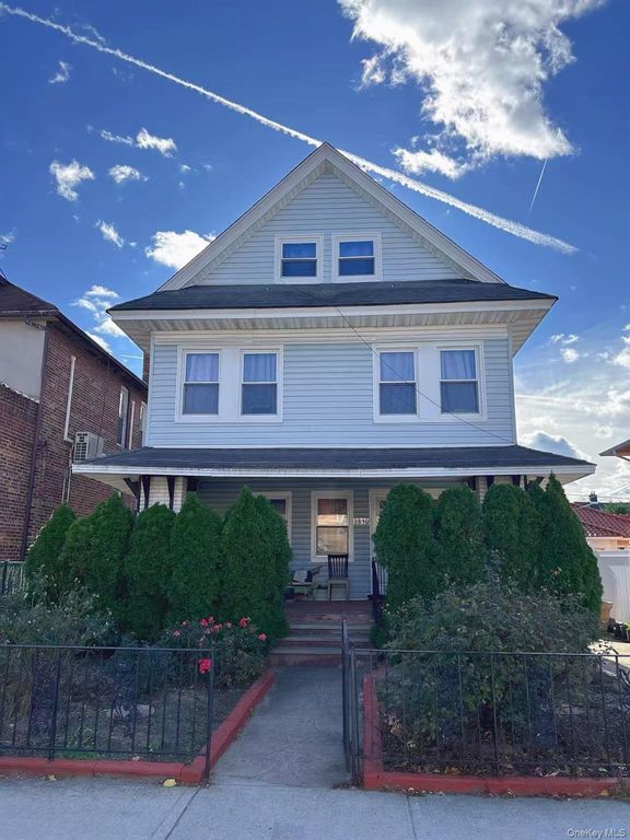 3810 Neptune Avenue, Brooklyn, NY 11224