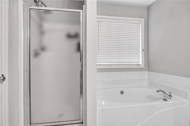 160 Laurel Lane, Social Circle, GA 30025
