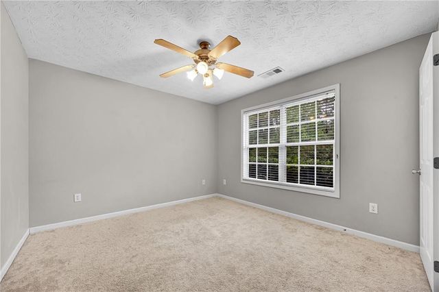 160 Laurel Lane, Social Circle, GA 30025