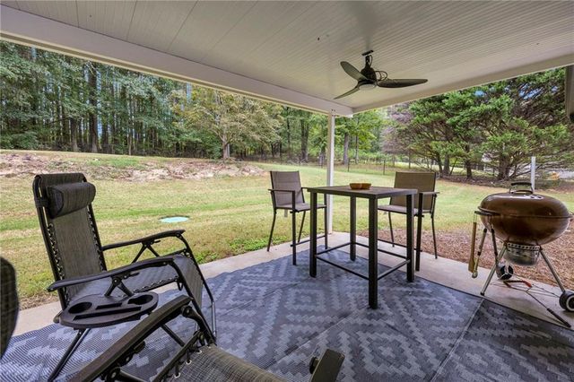 160 Laurel Lane, Social Circle, GA 30025