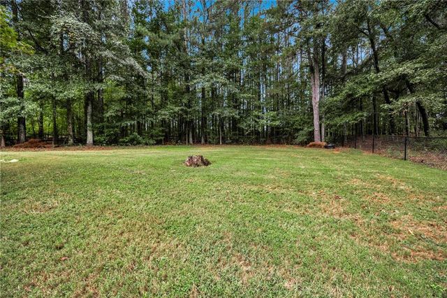 160 Laurel Lane, Social Circle, GA 30025