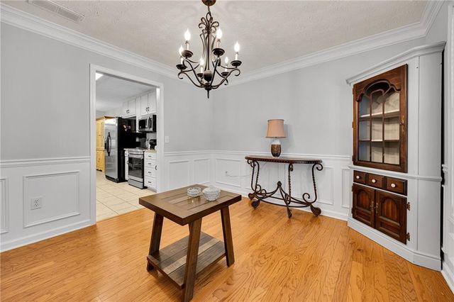 160 Laurel Lane, Social Circle, GA 30025