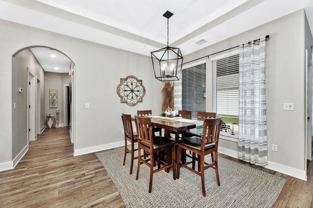 724 E Park Place, Andover, KS 67002