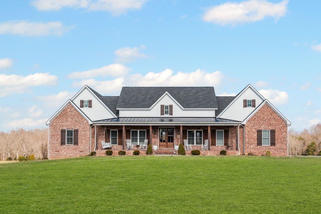 7480 Horn Tavern Rd, Fairview, TN 37062