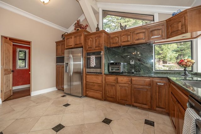 23965 Mountain Charlie Road, Los Gatos, CA 95033