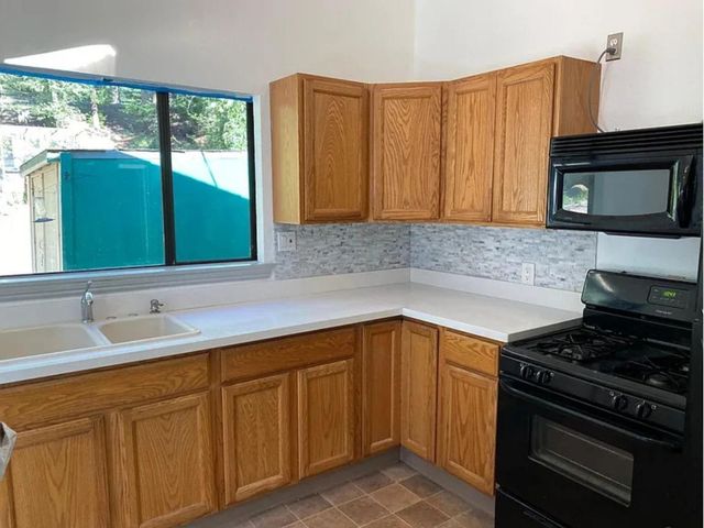 23965 Mountain Charlie Road, Los Gatos, CA 95033