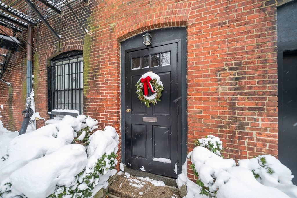 7 Primus Ave 4, Boston, MA 02114