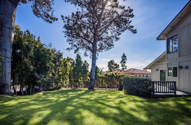 279 Hillcrest Drive, Encinitas, CA 92024