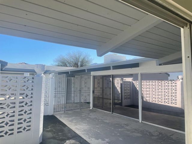 2630 N Biskra Road, Palm Springs, CA 92262