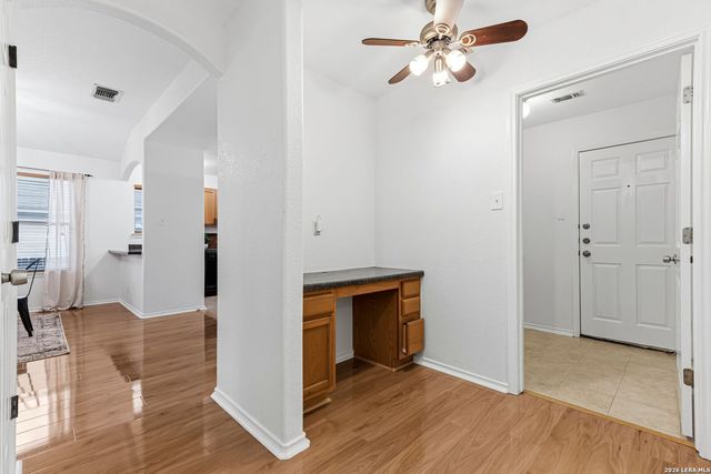 2226 RED ROCK XING, San Antonio, TX 78245