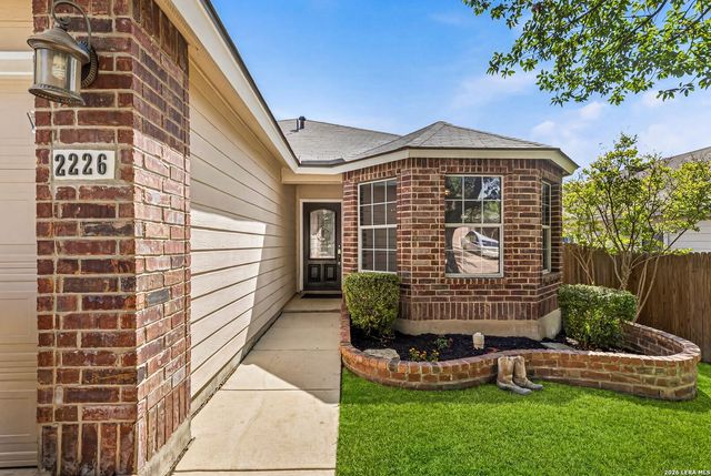 2226 RED ROCK XING, San Antonio, TX 78245