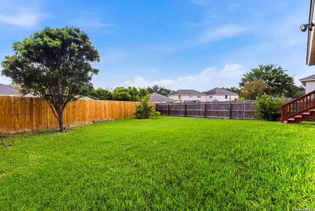 2226 RED ROCK XING, San Antonio, TX 78245