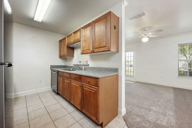 800 Majestic Drive, Crestview, FL 32536