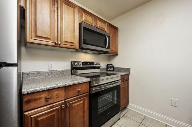 800 Majestic Drive, Crestview, FL 32536