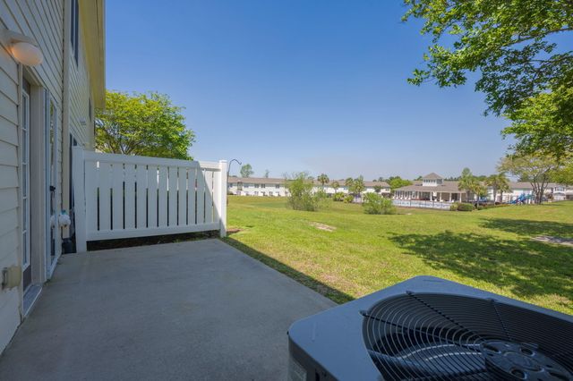 800 Majestic Drive, Crestview, FL 32536