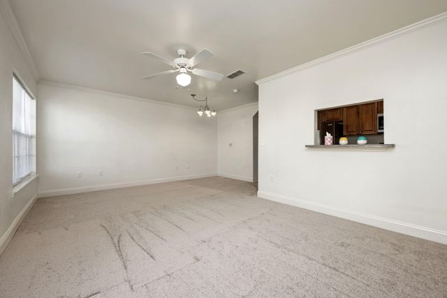 800 Majestic Drive, Crestview, FL 32536