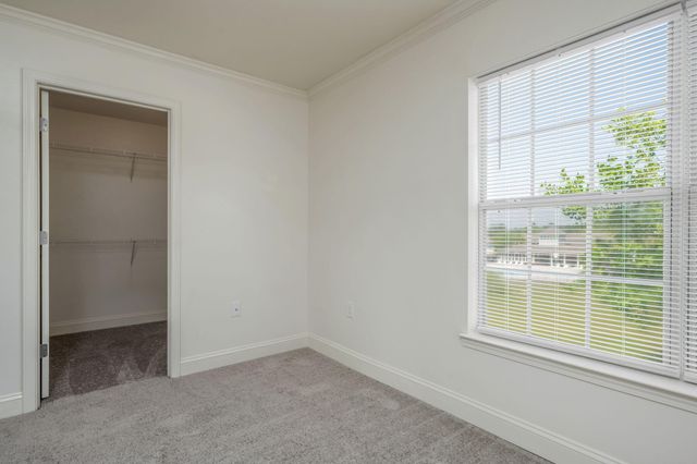 800 Majestic Drive, Crestview, FL 32536