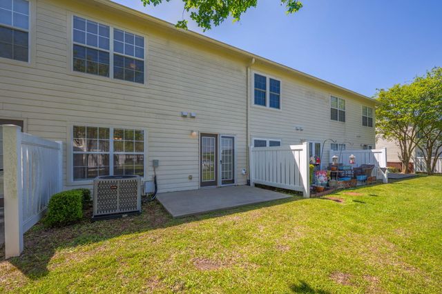 800 Majestic Drive, Crestview, FL 32536