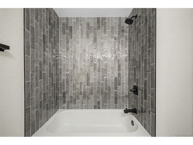 12692 S Sopris Creek Dr, Parker, CO 80134