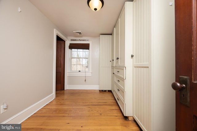 1684 CHESTNUT RIDGE RD, Upper Black Eddy, PA 18972