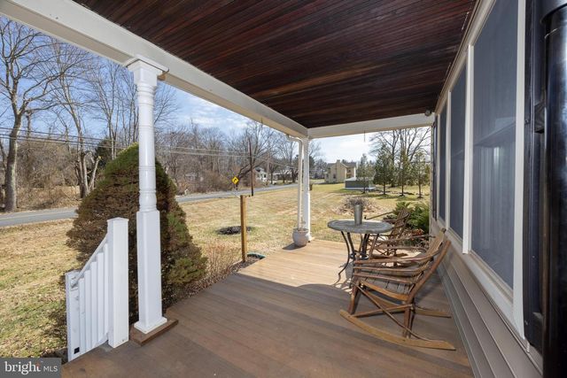 1684 CHESTNUT RIDGE RD, Upper Black Eddy, PA 18972