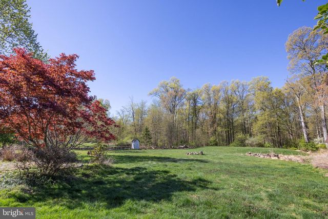 1684 CHESTNUT RIDGE RD, Upper Black Eddy, PA 18972