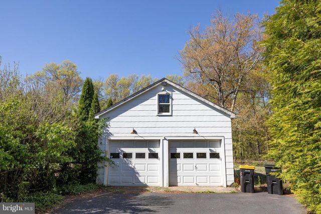 1684 CHESTNUT RIDGE RD, Upper Black Eddy, PA 18972