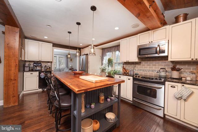 1684 CHESTNUT RIDGE RD, Upper Black Eddy, PA 18972