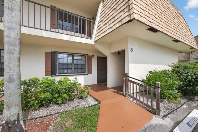 4169 Oak Terrace Drive, Greenacres, FL 33463