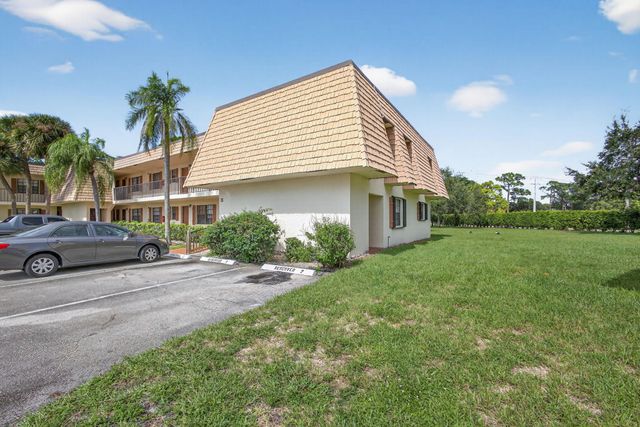 4169 Oak Terrace Drive, Greenacres, FL 33463