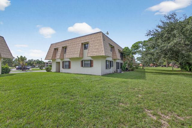 4169 Oak Terrace Drive, Greenacres, FL 33463