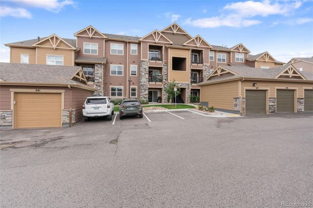 9962 W Victoria Place 102, Littleton, CO 80127