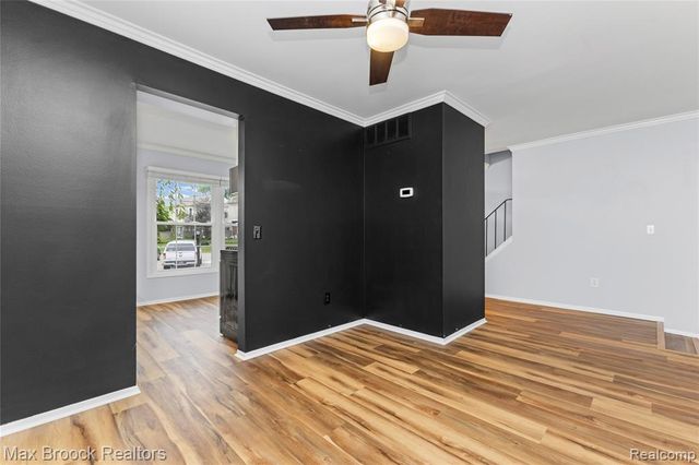1157 Pine Ridge Court, Rochester Hills, MI 48306