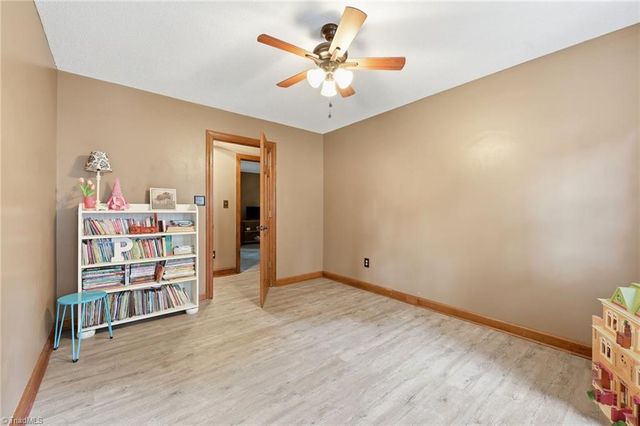 173 Maple Court, Lexington, NC 27295