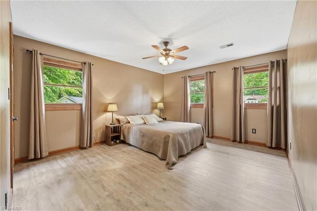 173 Maple Court, Lexington, NC 27295