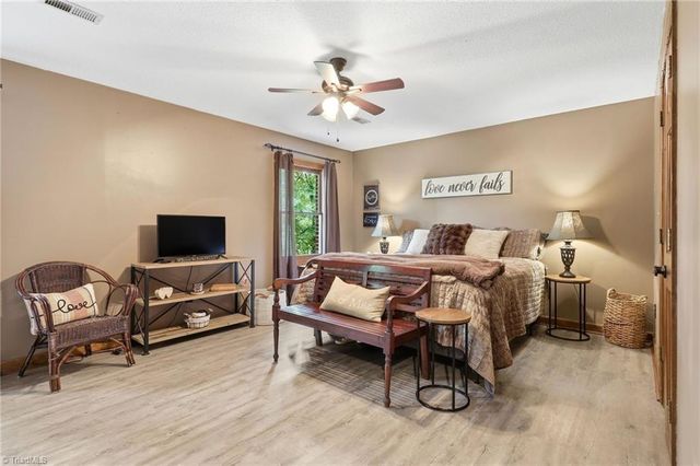 173 Maple Court, Lexington, NC 27295