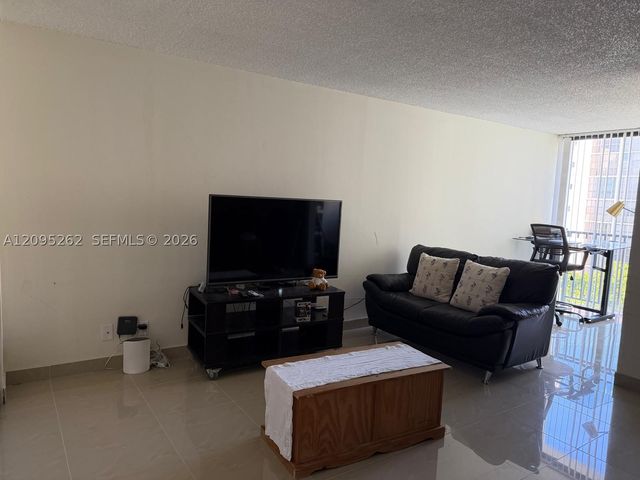 17011 N Bay Rd 708, Sunny Isles Beach, FL 33160