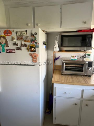 17011 N Bay Rd 708, Sunny Isles Beach, FL 33160