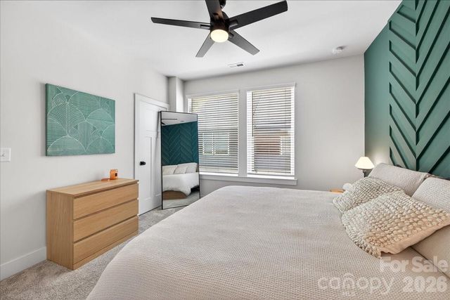 7017 Loso Commons Way, Charlotte, NC 28217