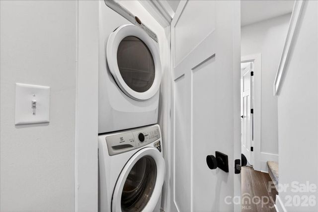 7017 Loso Commons Way, Charlotte, NC 28217