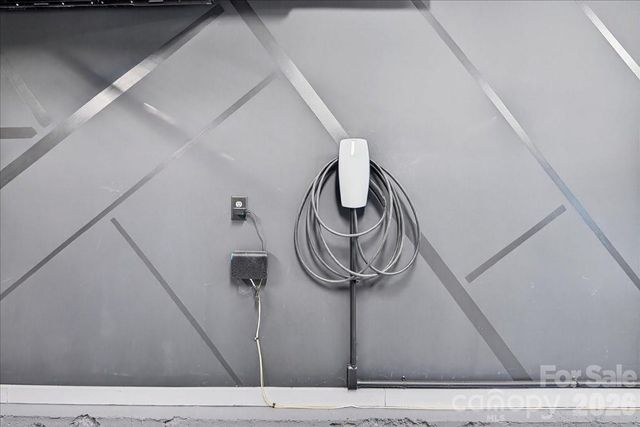 7017 Loso Commons Way, Charlotte, NC 28217