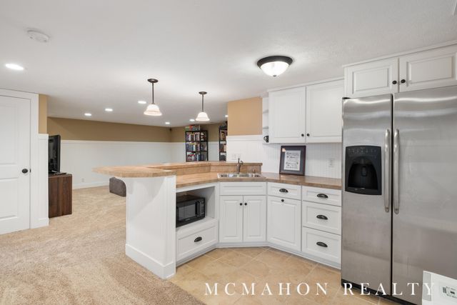 3736 Sussex Court, Zeeland Twp, MI 49464