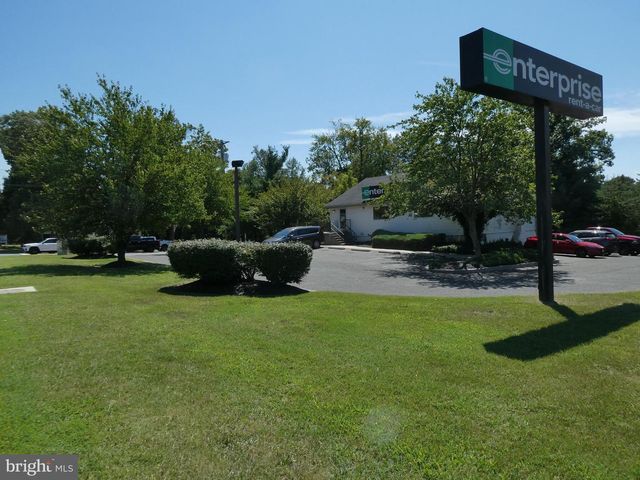 198 S ROUTE 73, Berlin, NJ 08009
