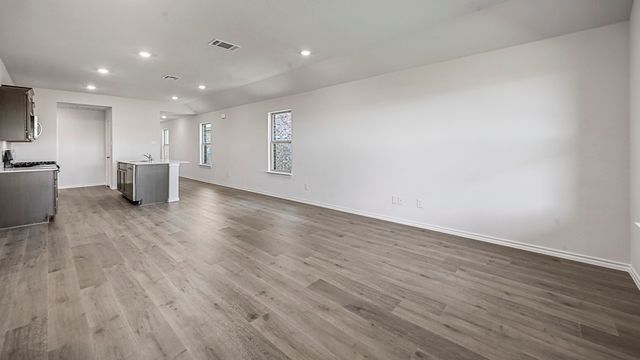 636 Sky Muse Drive, Lavon, TX 75166