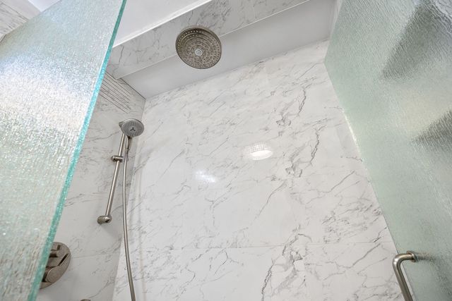 655 W Irving Park Road 3708, Chicago, IL 60613