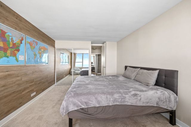 655 W Irving Park Road 3708, Chicago, IL 60613