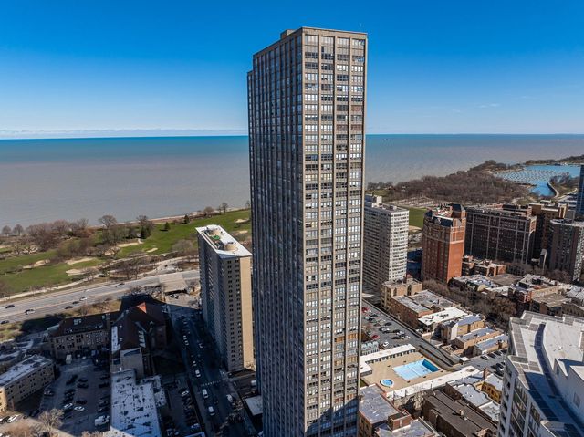 655 W Irving Park Road 3708, Chicago, IL 60613