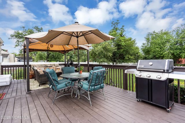 43 Mimi Road, Old Bridge, NJ 08857