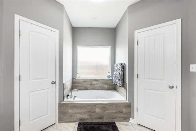 3913 Woodhouse Lane, Corpus Christi, TX 78414