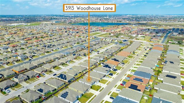 3913 Woodhouse Lane, Corpus Christi, TX 78414